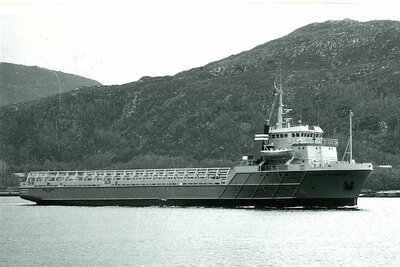 Yno 125 Tender Carrier